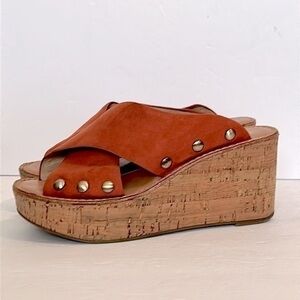 Chinese Laundry Women's Oahu Slide in nutmeg suede Sandal size 8.5